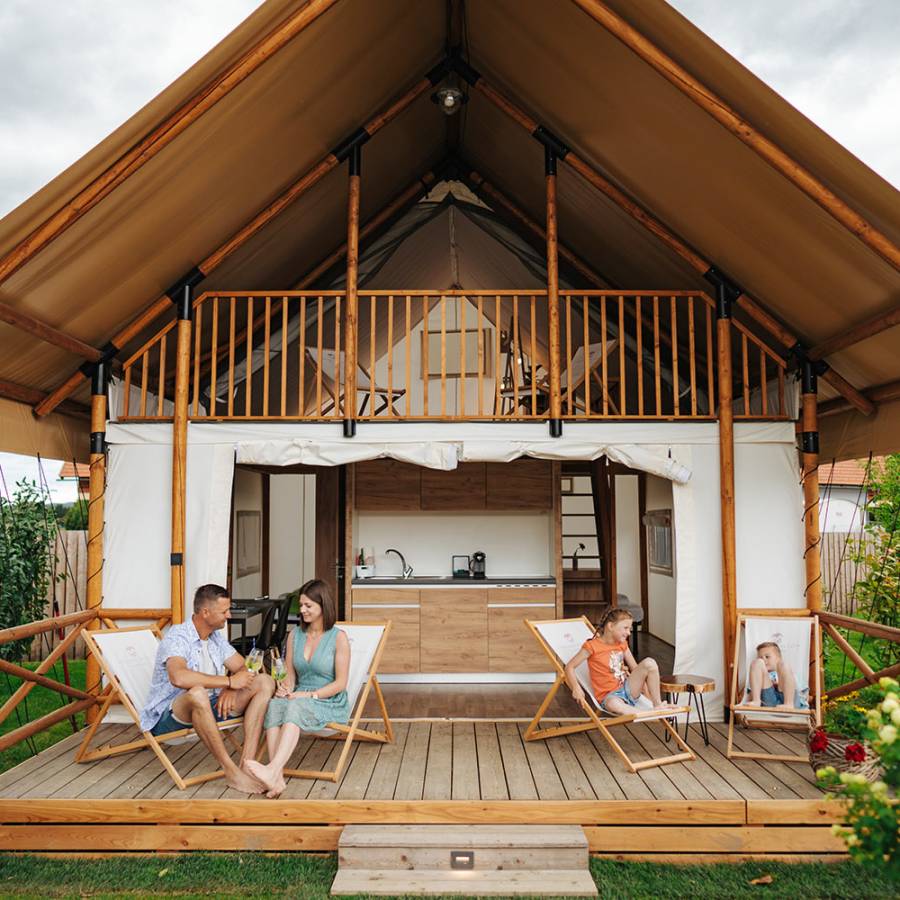 Lakeside-Family-Tent-6