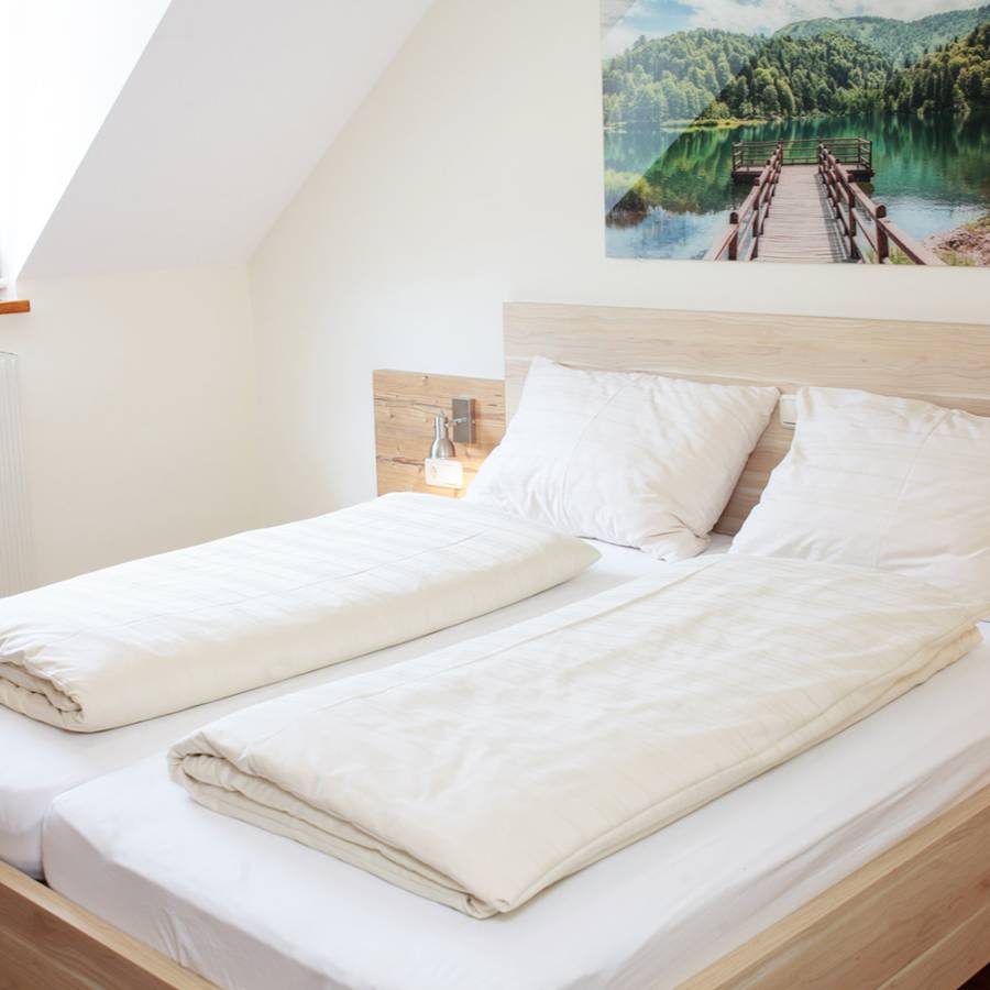 Z7-Doppelzimmer-ohne-Balkon