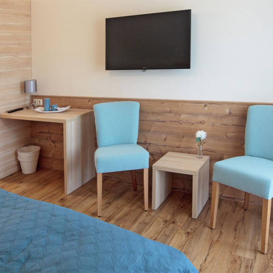 Z14-Familienzimmer-3-Betten-mit-Balkon-4