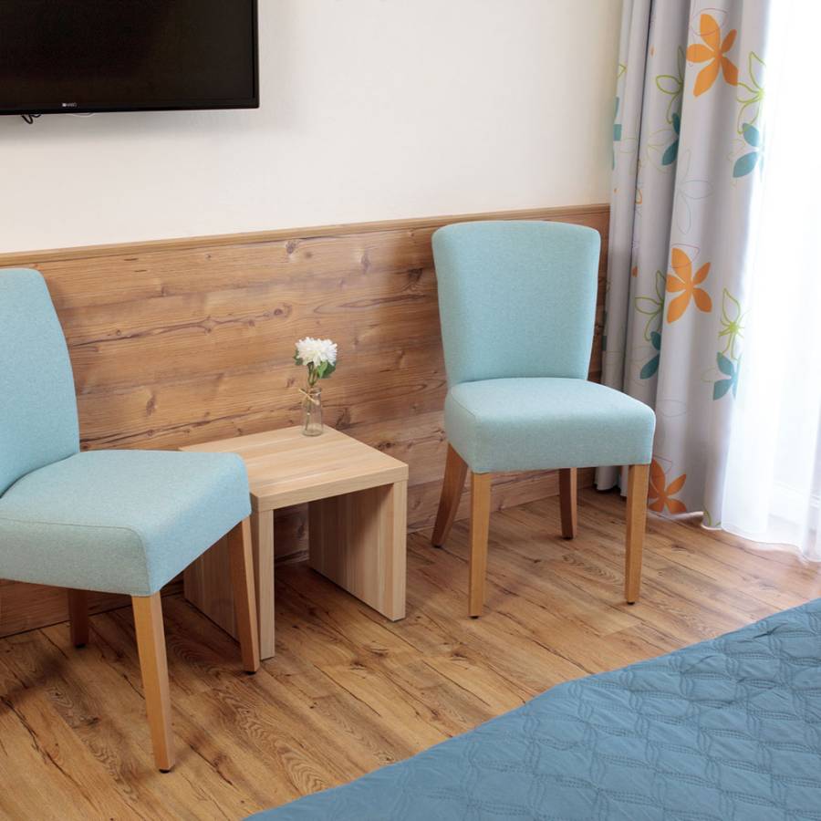 Z14-Familienzimmer-3-Betten-mit-Balkon-6